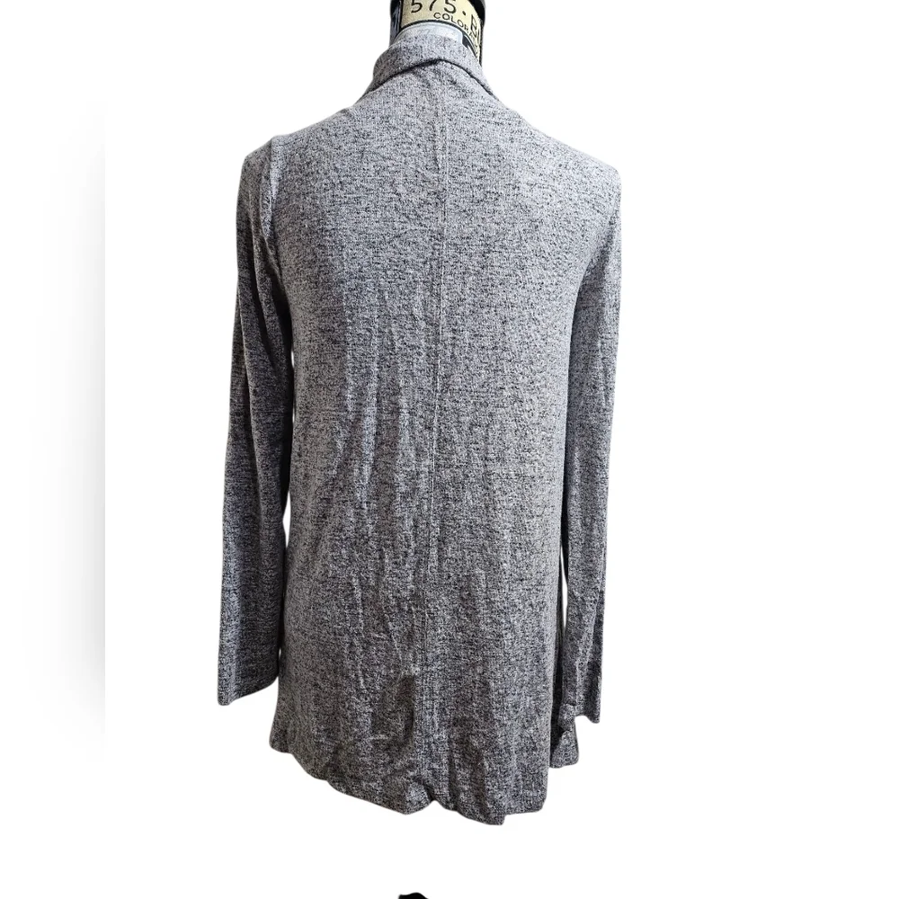 NEW It's Our Time Gray Open Cardigan Sweater Medium - Picture 2 of 7